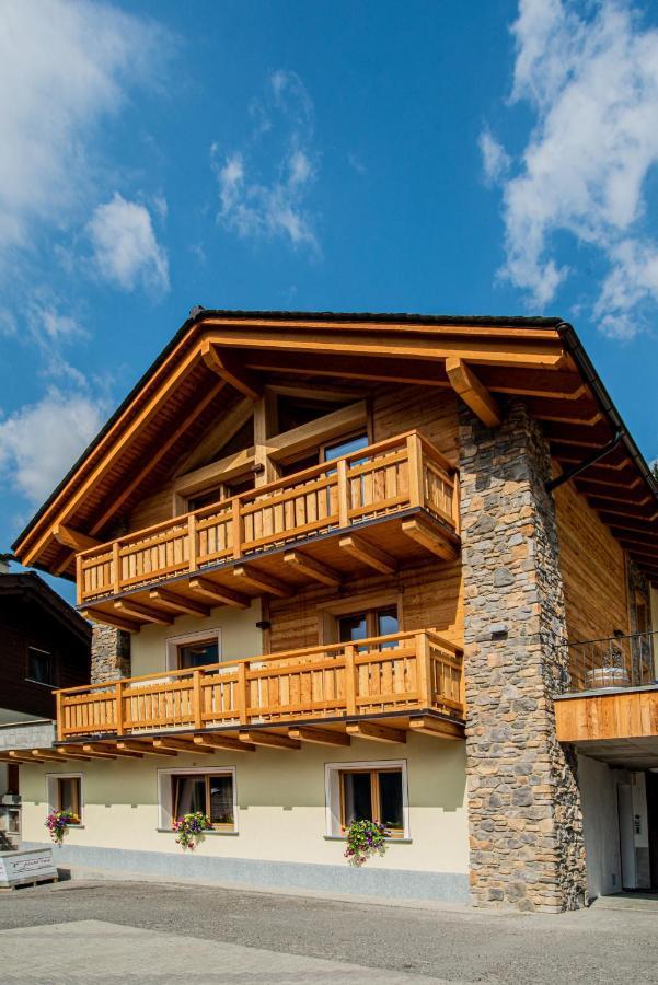 Pradella Apartments Sant'Antonio (Sondrio) Exterior foto